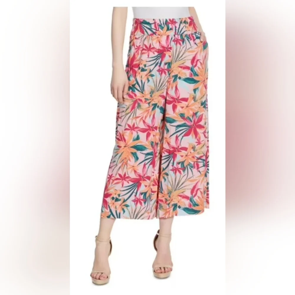 Jessica‎ Simpson Rosalie Wide Leg Pull on Crop Pant with Slant Pockets NWT